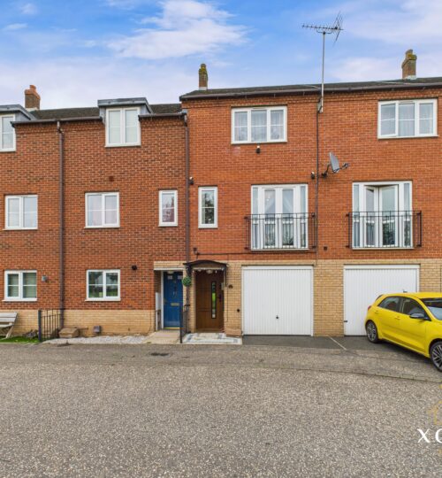 36 Cypress Way, CV10 0LG