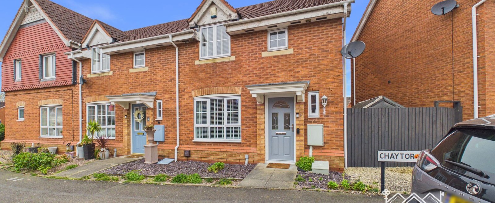 2 Chaytor Drive, CV10 9ST